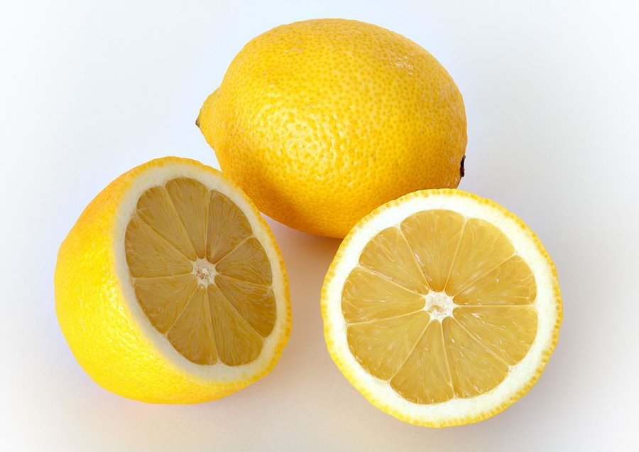 Efektet e dobishme të limonit në shëndetin e njeriut