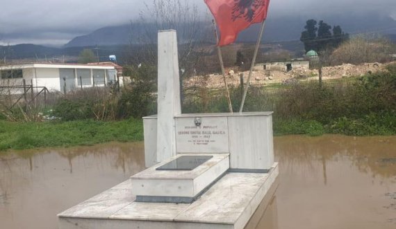 Skandaloze: Në këtë gjendje ndodhet varri i Shotë Galicës