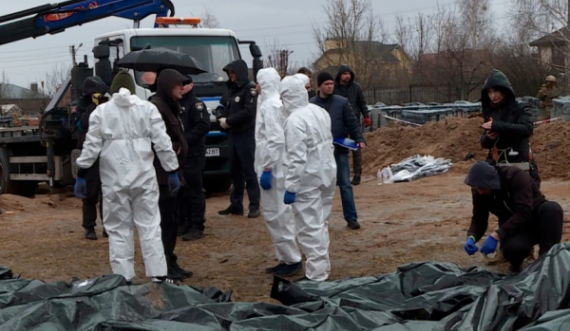 Gjendet varrezë masive pranë Kievit