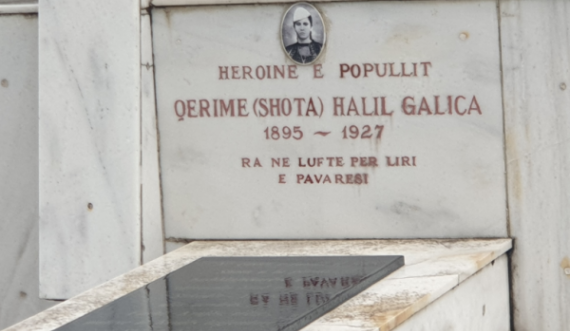Adnan Merovci shkon me nipat tek varri i Shote Galicës