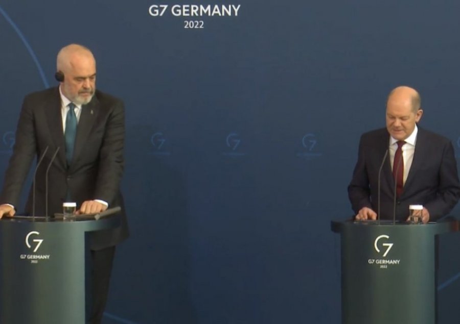 Scholz 'shkrin' Ballkanin e Hapur: Njoh vetëm Procesin e Berlinit