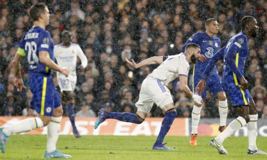 Chelsea kalon në epërsi ndaj Salzburgut