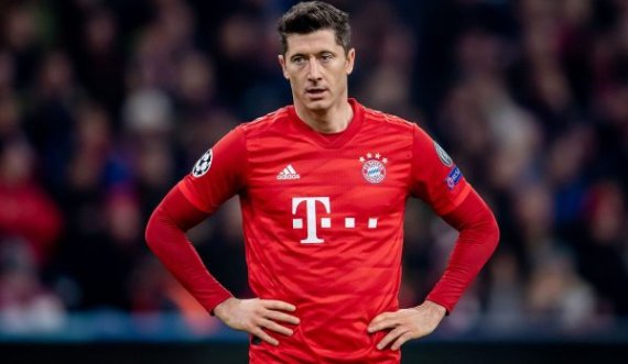 Drejtuesit e Bayernit ia shuajnë shpresat Barçës për Lewandowskin