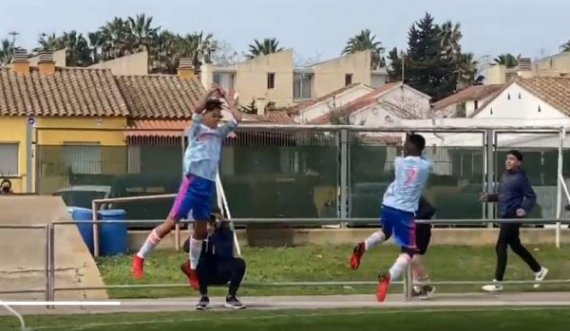 Djali i Ronaldos e shënon edhe një gol fantastik dhe feston si babai i tij