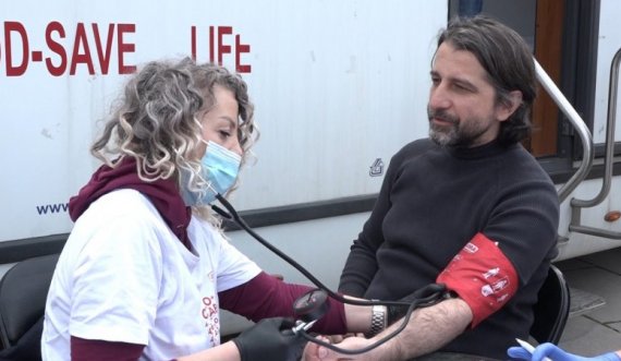 Përparim Rama dhuron gjak në Ditën e Dëshmorëve të Prishtinës