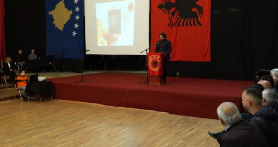 Komuna e Prishtinës nderon të rënët për liri/Rama: Sot, bëhemi një me familjarët e dëshmorëve
