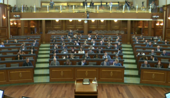 S’kalon mocioni i opozitës për formimin e Komisionit Hetimor