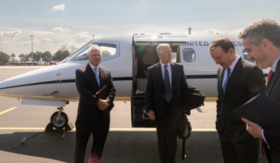 Tre senatorët nesër në Prishtinë, takojnë presidenten dhe kryeministrin