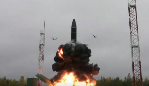 Rusia teston raketën e re balistike interkontinentale