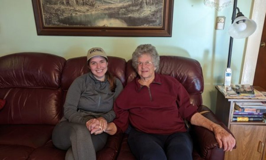 Pas 23 vitesh Pranvera Hyseni takoi gruan amerikane e cila i dërgoi asaj një kartolinë