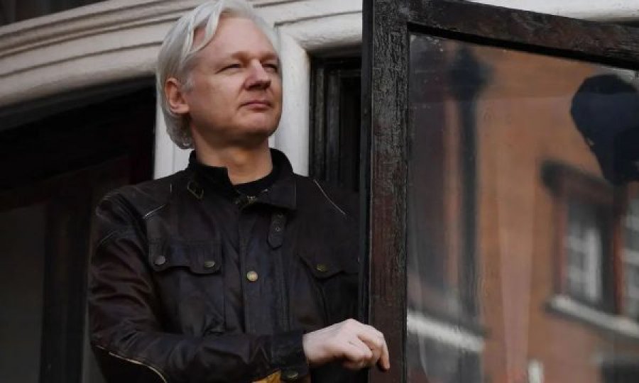 Gjykata britanike refuzon ekstradimin e themeluesit të WikiLeaks