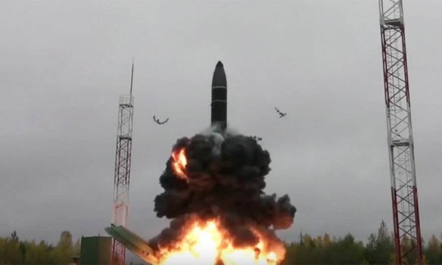 Rusia teston raketën e re balistike interkontinentale