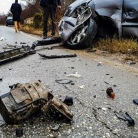 Një grua pëson lëndime të rënda trupore goditet nga një veturë në Krushë 