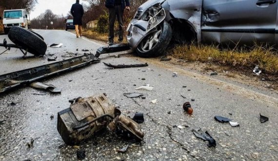 Një grua pëson lëndime të rënda trupore goditet nga një veturë në Krushë 