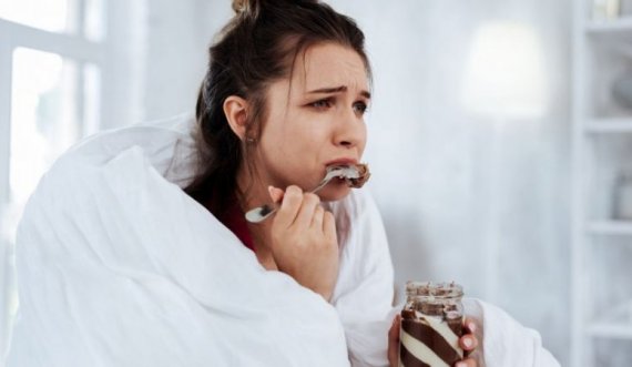 Çfarë është të ngrënit emocional – dhe a është në të vërtetë i keq për ju?