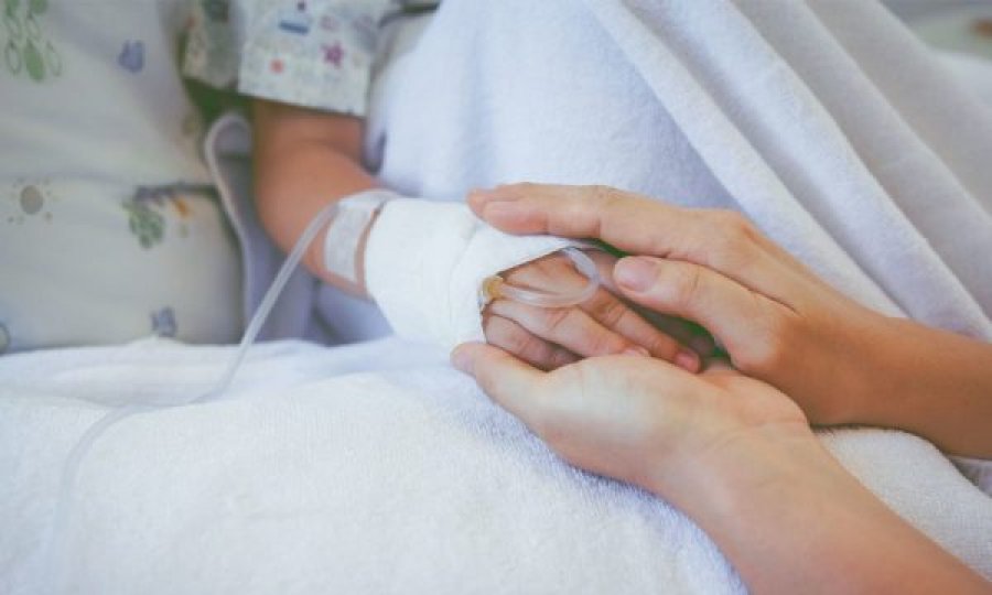 Një hepatit agresiv po godet dhjetëra fëmijë në Europë
