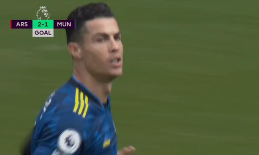 Shënon Cristiano Ronaldo, Man United ngushton epërsinë e Arsenalit