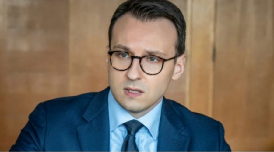 Petkoviq thotë se sot dhe nesër do të qëndrojë në Kosovë