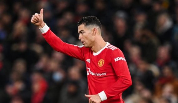 Tetë futbollistë pritet të largohen nga Man Utd, në mesin e tyre edhe Ronaldo