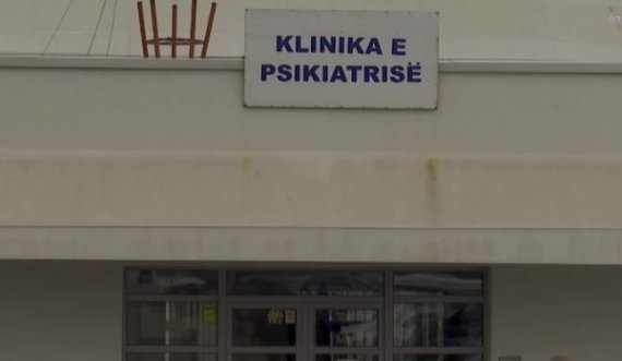 Pacienti ikën nga Klinika e Psikiatrisë