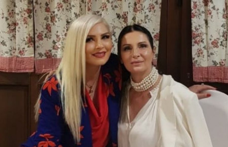 Mihrije Braha dhe Suzana Tahirsylaj po shkëlqejnë në këto foto