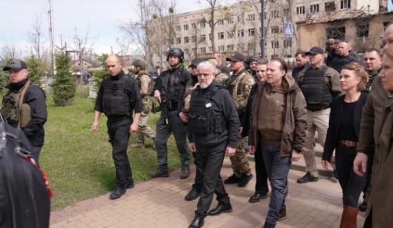 Talat Xhaferin s’e lë instinkti i ushtarakut, shkon për vizitë në Ukrainë