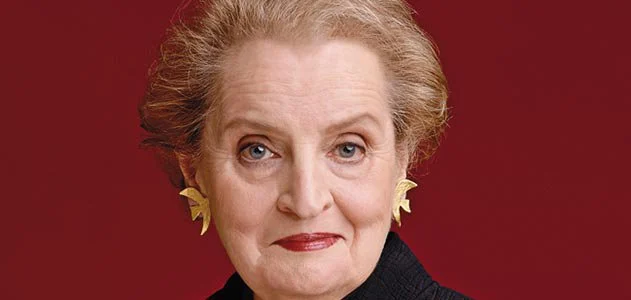 Bota nderon ish-sekretaren Madeleine Albright