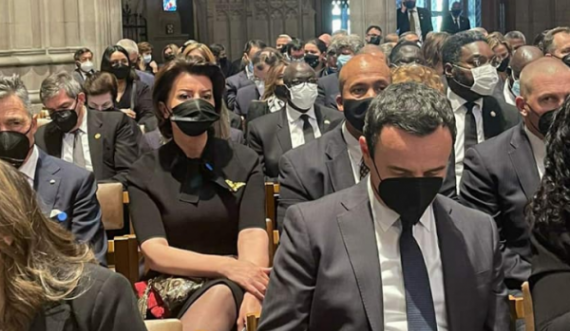 Presidentja Osmani shpërndan fotografi nga ceremonia lamtumirëse e Madeleine Albright