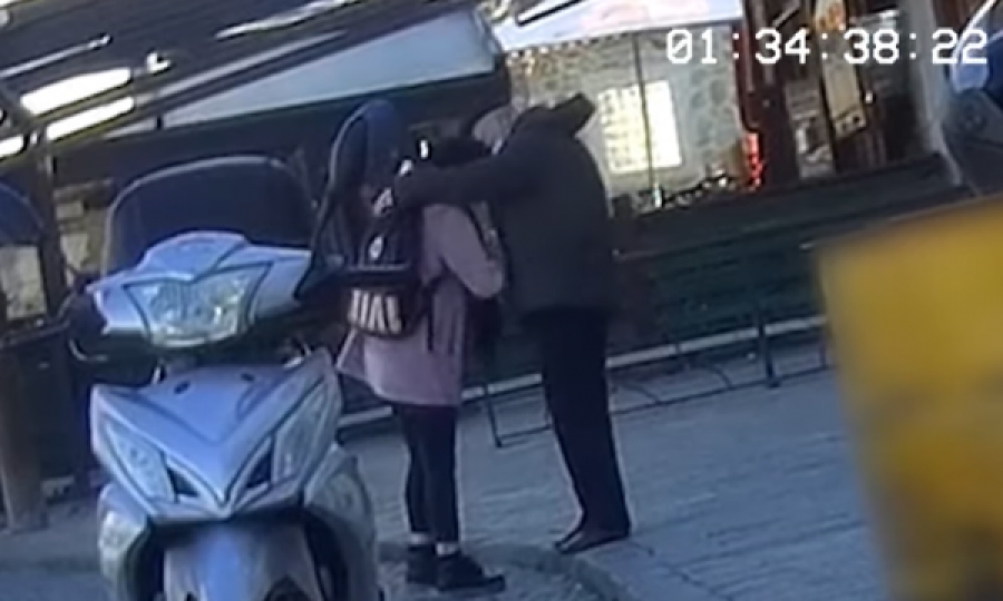 I moshuari që u akuzua për pedofili më herët ishte i dënuar me burg për kanosje