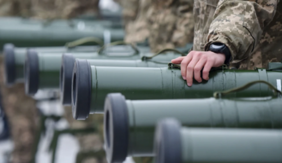 Kërcënimi rus, ministrja britanike thotë se duhet të dërgohen armë edhe në Ballkanin Perëndimor
