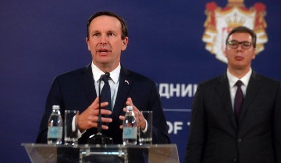 Senatori amerikan: A do t’i vësh sanksione Rusisë, Vuçiq: Më thirr pas 60 ditësh