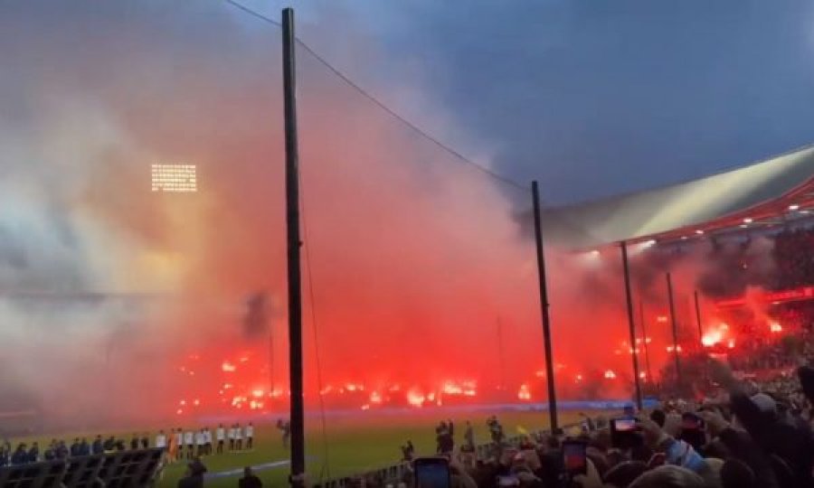 Tifozët e Feyenoordit dhe ata të Marseillet “e kallën flakë” stadiumin