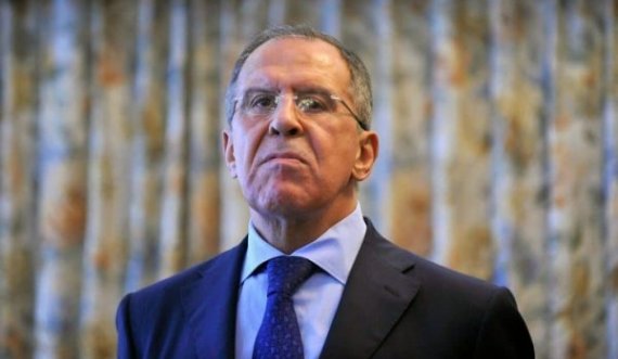 Paralajmërimi i Lavrov: Armët e perëndimit do të goditen sa të hyjnë në Ukrainë