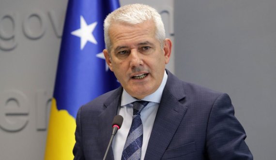 Sveçla: Policia e Kosovës po zhvillon aksion kundër keqpërdorimeve të rrymës në Veri