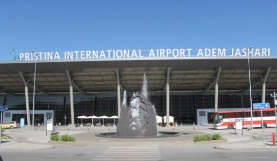 “Luftime, të shtëna në kufi dhe afër Prishtinës”, si e anuloi kompania e njohur fluturimin drejt Kosovës