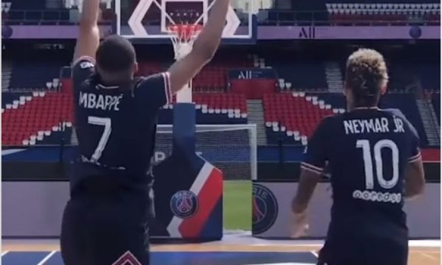 Mbappe e Neymar e sprovojnë veten në basketboll, rezultati lë për të dëshiruar