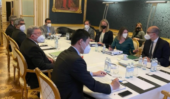 Negociatori iranian në Vjenë për bisedimet për marrëveshjen bërthamore