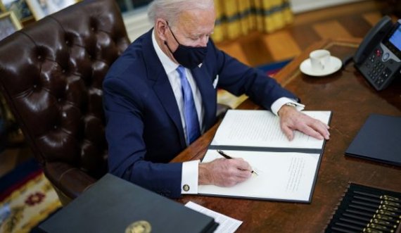 Bideni pritet të nënshkruajë një urdhër që lehtëson udhëtimin për gratë që kërkojnë abort