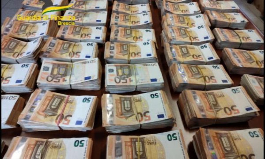 Policia i sekuestron 141 milionë euro arkitektit të Putinit