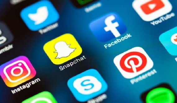 Rjetet sociale si WhatsApp, Instagram dhe Facebook kanë shfaqur probleme mbrëmjen e sotme 