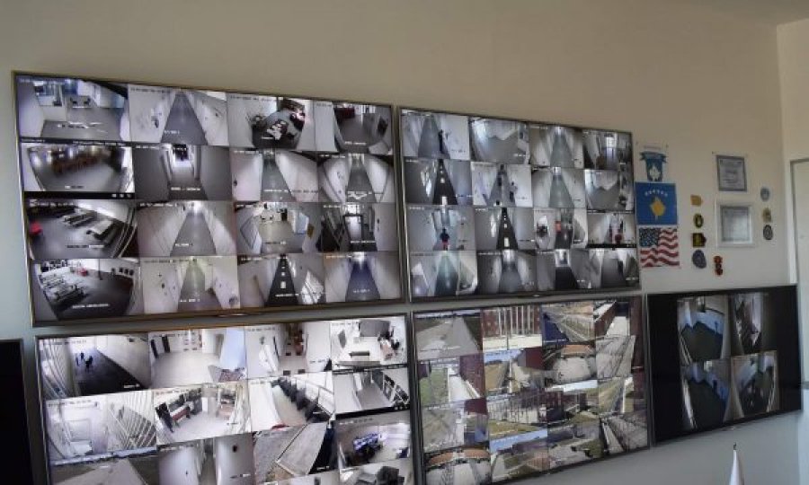 SHBA donacion për burgjet e Kosovës, dhurohen tabela elektronike, kamera sigurie, databaza dhe monitorë