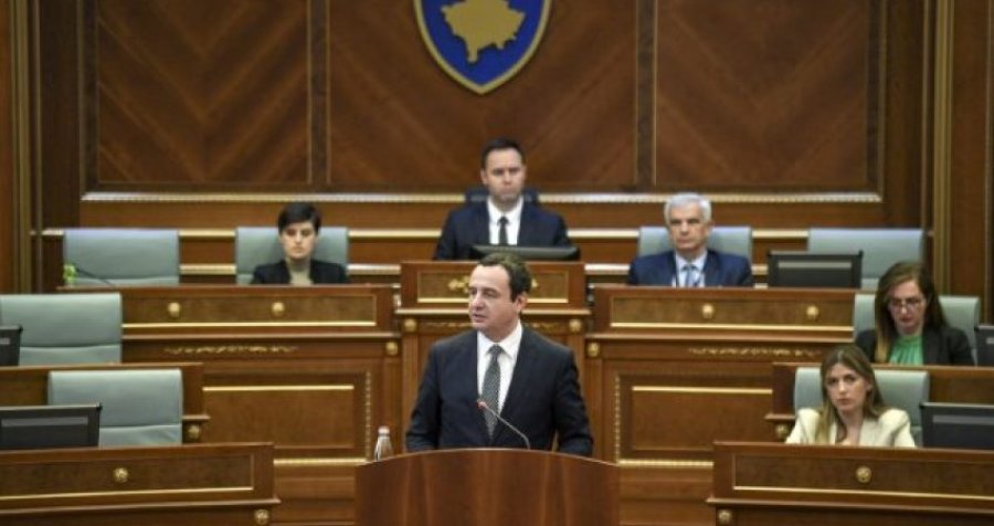 Kurti: Janë afër 200 prokurorë e 400 gjykatës në Kosovë, jam kryeministër që s’ua kam numrin e telefonit