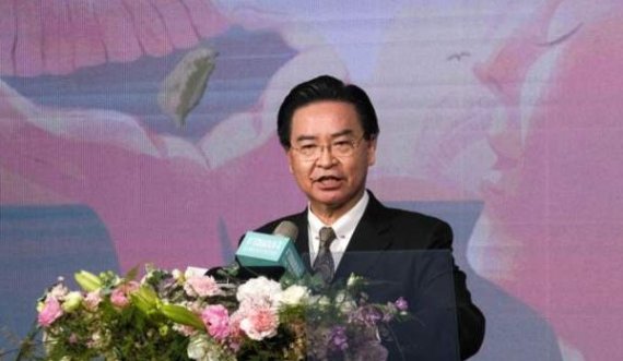 “Tajvani nuk do të jetë i fundit për Kinën”, çfarë po paralajmëron ministri i Jashtëm?