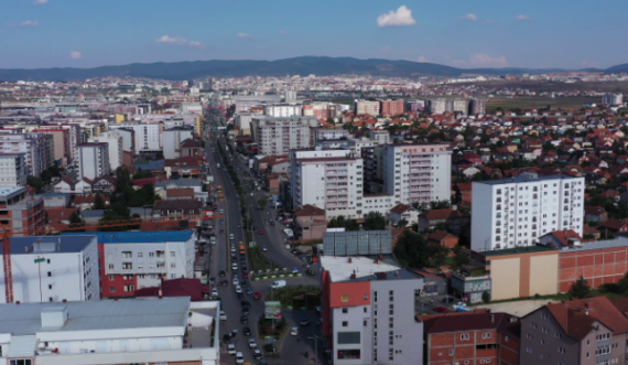 Mërgimtarit i vidhet BMW në Fushë Kosovë