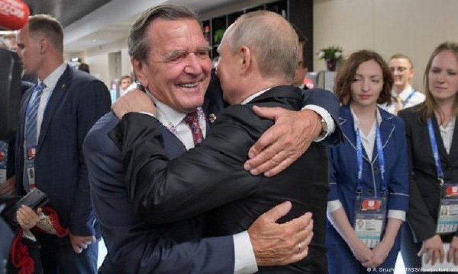Miku i Putinit të Europë? Cili është roli i Schröder në luftën e Ukrainës