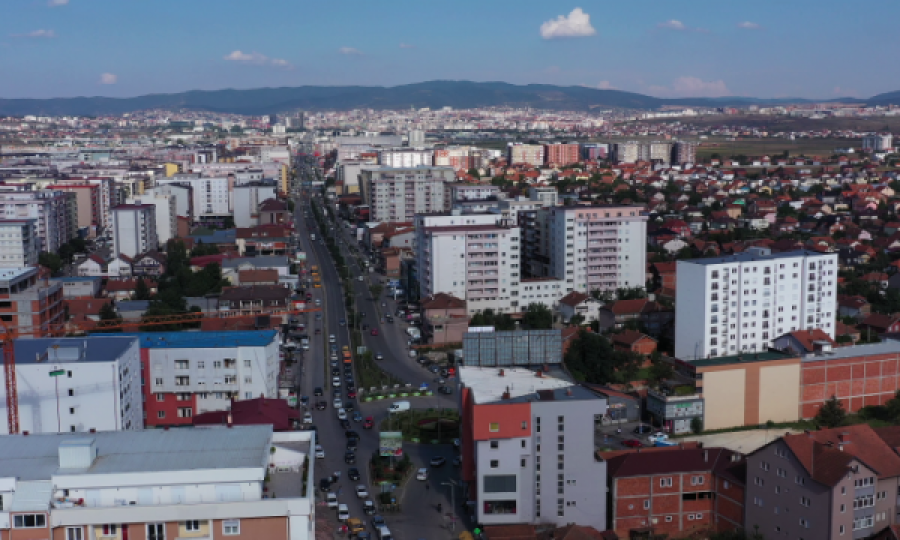 Zbulohen detaje, si ra vajza 27-vjeçe nga kati i 6-të i hotelit në Fushë Kosovë