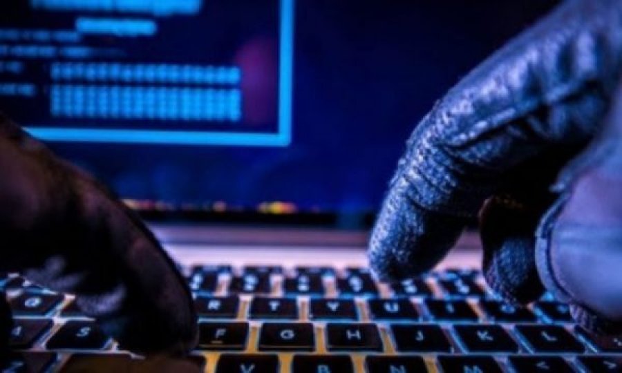 FBI paralajmëron për vjedhje nga Kina të teknologjisë amerikane të Inteligjencës Artificiale