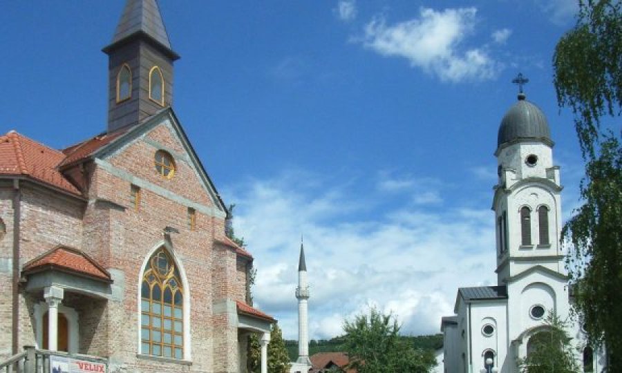 Greqia e Bosnja të parat në Europë si vende ku feja është shumë e rëndësishme