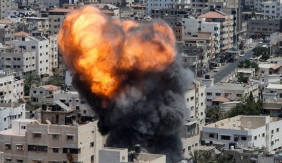 Për shkak të sulmeve izraelite Hamasi kërcënon se do të vrasë pengjet