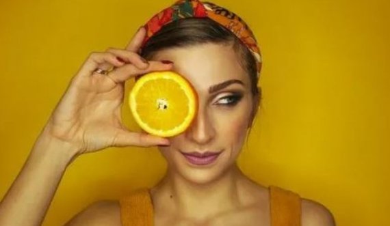 Këto janë pesë frutat që kanë më shumë vitaminë C se një portokall